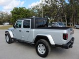 Used 2023 Jeep Gladiator Sport image 3