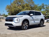 New 2025 Mitsubishi Outlander SE image 4