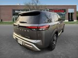New 2025 Nissan Pathfinder Platinum w/ Cargo Package image 5