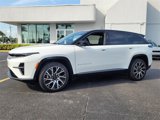 New 2025 Jeep Wagoneer Limited image 3