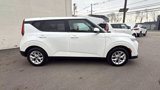 Used 2022 Kia Soul LX w/ Technology Package image 4