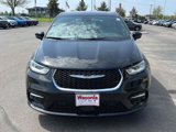 New 2025 Chrysler Pacifica Select w/ Uconnect Theater Family Group image 3