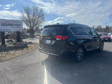 Used 2018 Chrysler Pacifica Limited w/ Tire & Wheel Group image 6