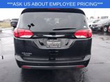 New 2025 Chrysler Voyager LX image 4