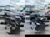Used 2021 Chevrolet Equinox LT w/ Driver Convenience Package image 3