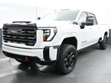 Used 2025 GMC Sierra 2500 AT4 w/ AT4 Premium Plus Package image 3