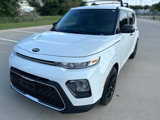 Used 2020 Kia Soul LX image 2