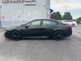 Used 2025 Toyota Camry SE image 4