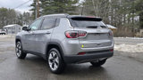 Used 2017 Jeep Compass Limited image 4