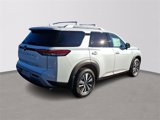 New 2025 Nissan Pathfinder SL image 4