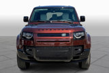 New 2025 Land Rover Defender 130 X-Dynamic SE image 3