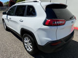 Used 2016 Jeep Cherokee Latitude w/ Comfort/Convenience Group image 4