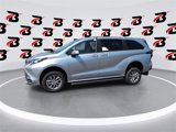 Used 2024 Toyota Sienna LE image 4
