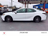 Used 2023 Toyota Camry SE image 2