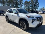 New 2025 Nissan Rogue SV image 4
