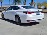 New 2025 Lexus ES 300h w/ Premium Package image 3
