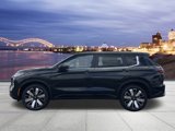 New 2025 Mitsubishi Outlander SE image 2