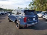 New 2025 Kia Telluride S image 3
