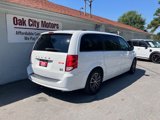 Used 2017 Dodge Grand Caravan SXT image 5
