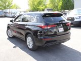 New 2025 Mitsubishi Outlander ES image 6