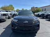 Used 2022 Ford Explorer XLT image 2