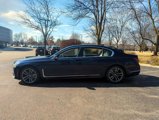 Used 2022 BMW 750i xDrive image 4