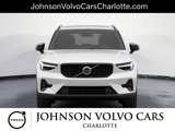 Certified 2025 Volvo XC40 B5 Plus image 2