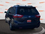 Used 2019 Toyota Sienna LE image 3