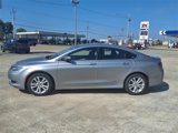 Used 2015 Chrysler 200 Limited w/ Convenience Group image 2