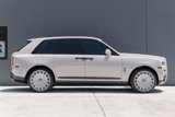 Used 2022 Rolls-Royce Cullinan w/ Cullinan Package image 4