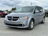 Used 2019 Dodge Grand Caravan SXT image 2