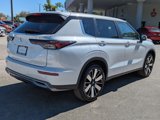 New 2025 Mitsubishi Outlander SE image 4