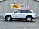 Used 2023 Jeep Grand Cherokee Limited image 2