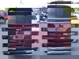 Used 2024 Kia Carnival LX image 3