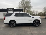 Used 2023 GMC Yukon SLT image 3