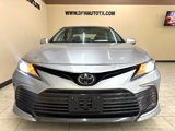 Used 2022 Toyota Camry LE image 3