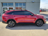Used 2022 Kia Sorento SX Prestige image 2