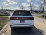 New 2025 Volkswagen Atlas Peak Edition SE image 4
