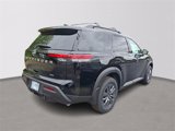 New 2025 Nissan Pathfinder SV w/ SV Premium Package image 4