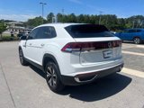 Certified 2024 Volkswagen Atlas Cross Sport SE image 3