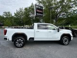 New 2025 GMC Sierra 2500 Denali w/ Denali Reserve Package image 2