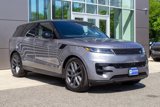 Used 2025 Land Rover Range Rover Sport SE image 3