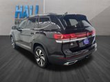 Certified 2024 Volkswagen Atlas SE image 4
