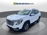 Used 2023 GMC Terrain SLT image 3