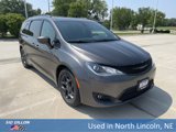 Used 2019 Chrysler Pacifica Touring-L w/ S Appearance Package image 6
