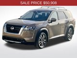 New 2025 Nissan Pathfinder Platinum image 2