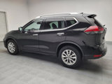 Used 2019 Nissan Rogue SV image 3