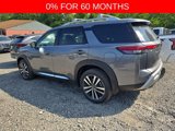 New 2025 Nissan Pathfinder Platinum image 3