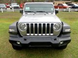 Used 2020 Jeep Wrangler Sport image 3