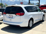 Used 2018 Chrysler Pacifica Touring-L w/ Premium Audio Group image 5